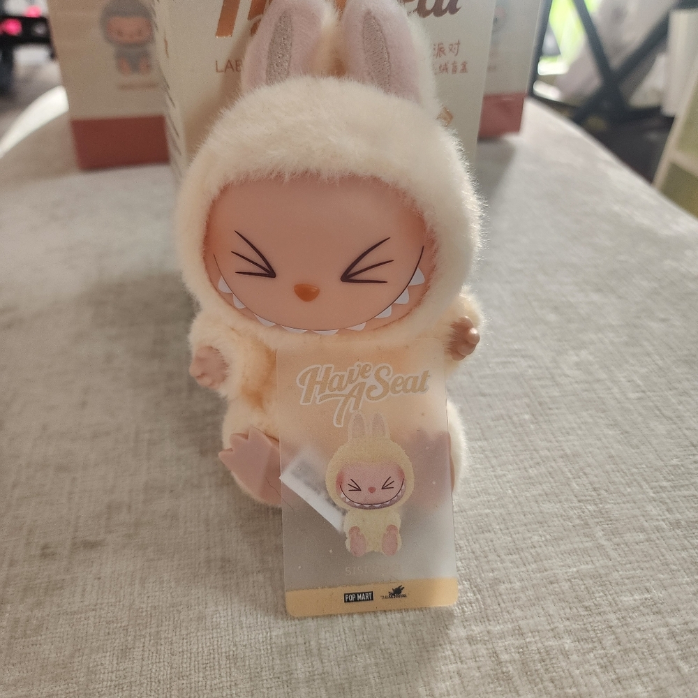 HAVE A SEAT LABUBU!!!!